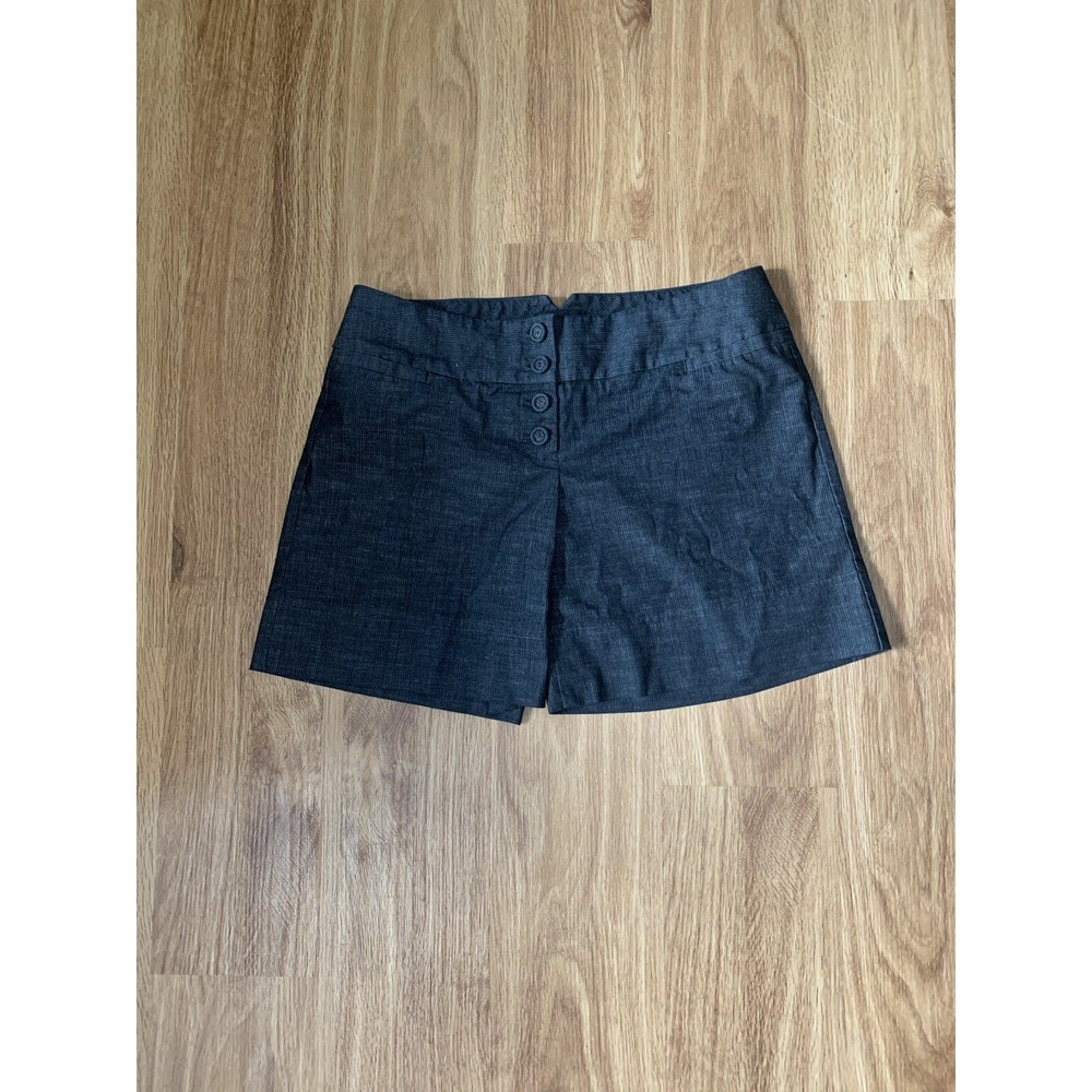 The Limited Drew Fit Woman's Black Gray Stripe Shorts Size 6